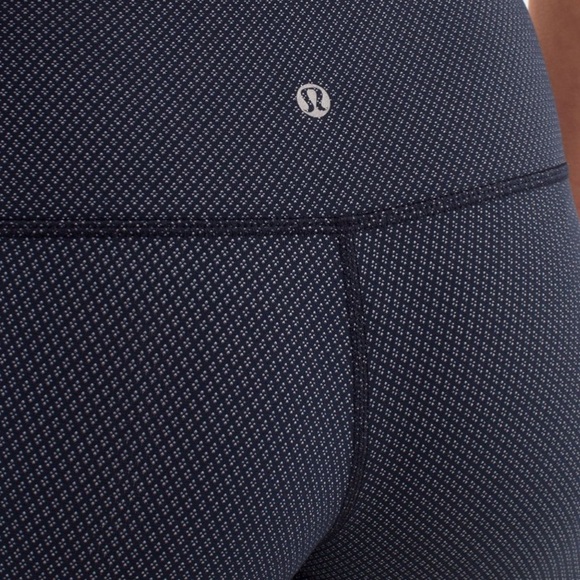 Lululemon Wunder Under Pant *Diamond Dot Luon
Inkwell 8 - Picture 2 of 9